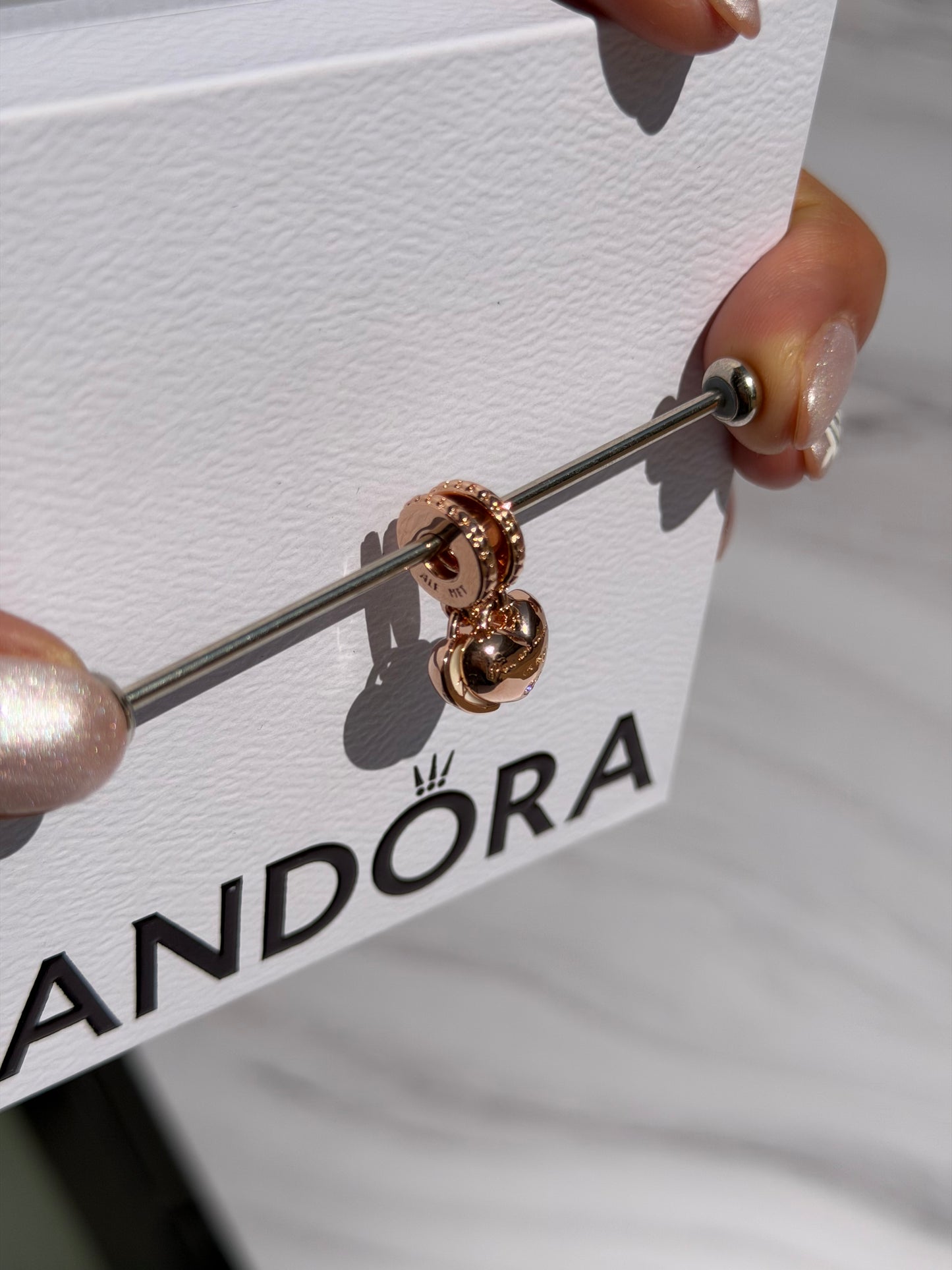 Duo Charm Madre e Hija en Oro Rosada PANDORA