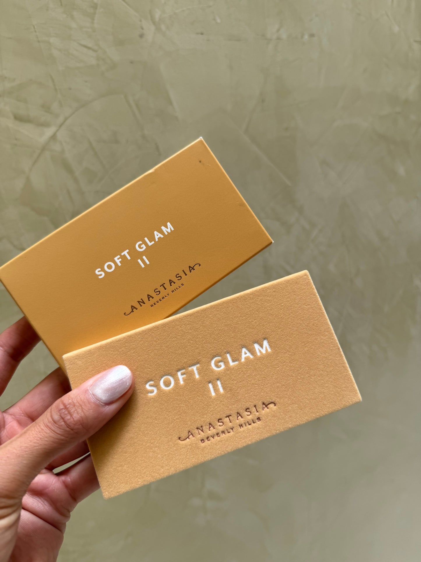 Anastasia Beverly Hills Mini Soft Glam II Eye Shadow Palette