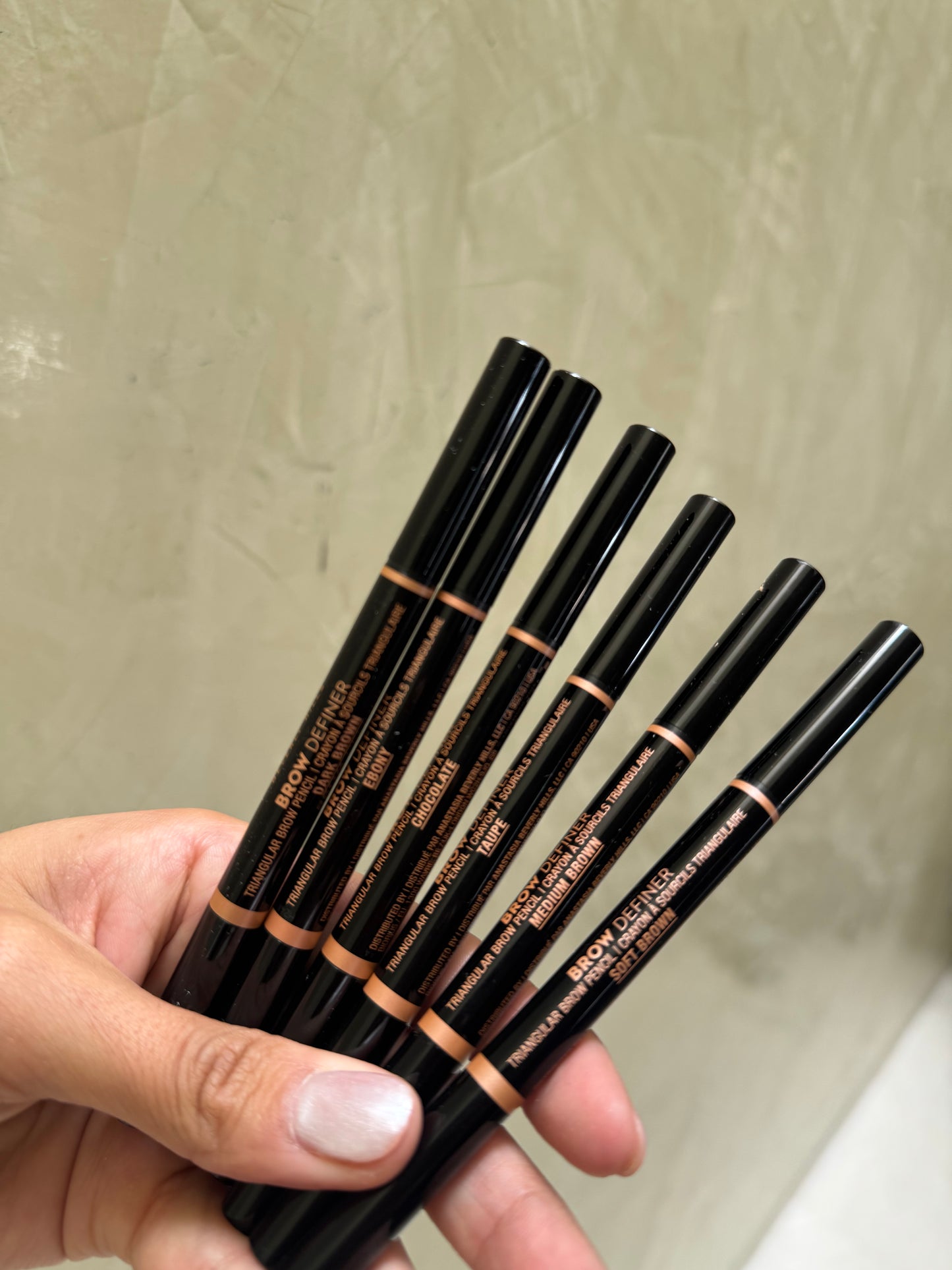 Anastasia Beverly Hills Brow Definer 3-in-1 Triangle Tip Easy Precision Eyebrow Pencil