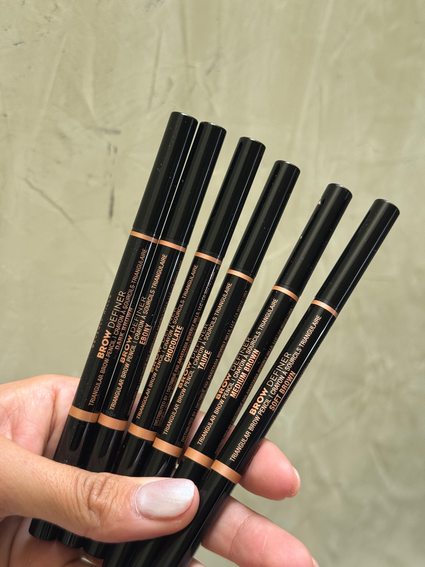 Anastasia Beverly Hills Brow Definer 3-in-1 Triangle Tip Easy Precision Eyebrow Pencil