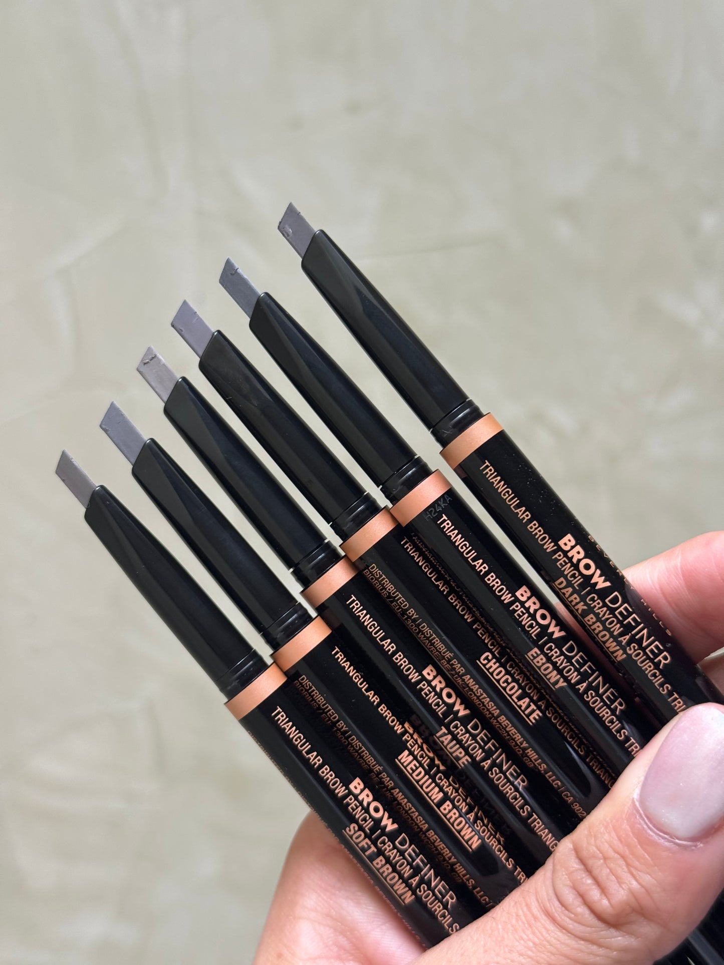 Anastasia Beverly Hills Brow Definer 3-in-1 Triangle Tip Easy Precision Eyebrow Pencil
