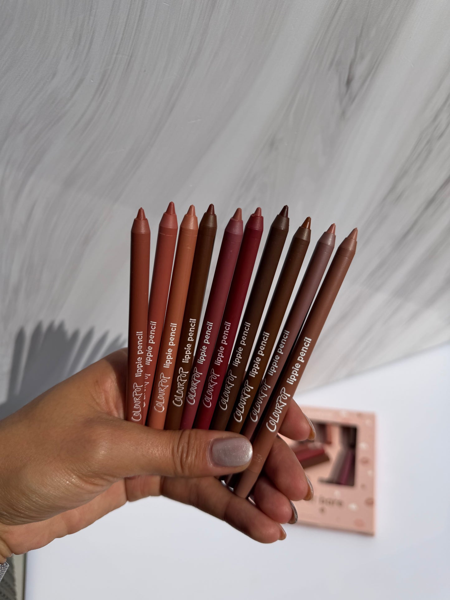 Set Delienadores Colourpop Nude 10pz - TRUTH OR BARE