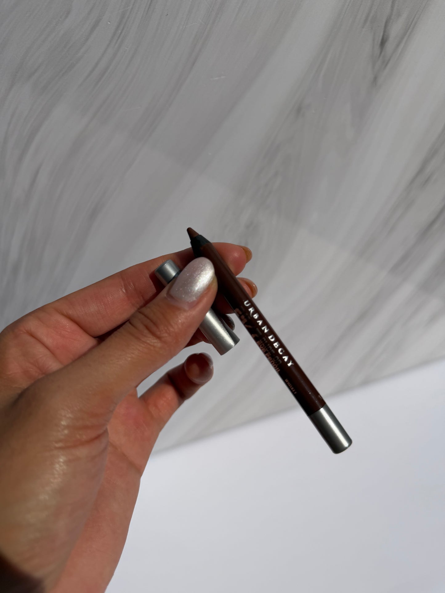 Mini Glide- On Eye Pencil Urban Decay 24/7 Tono- WHISKEY