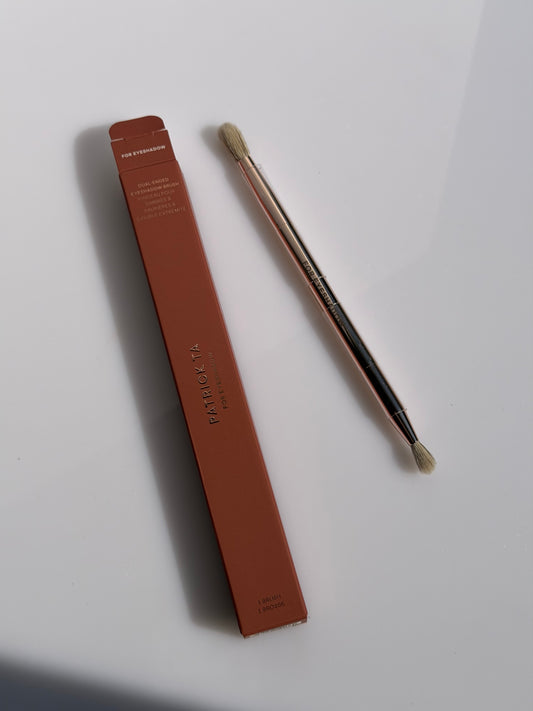 PATRICK TA Dual Ended Eyeshadow Brush- For Eyeshadow