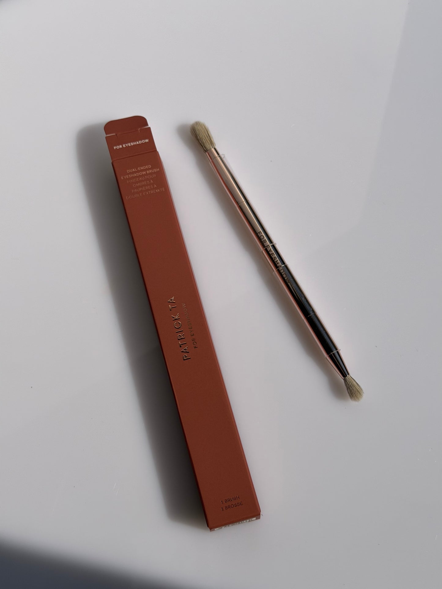 PATRICK TA Dual Ended Eyeshadow Brush- For Eyeshadow