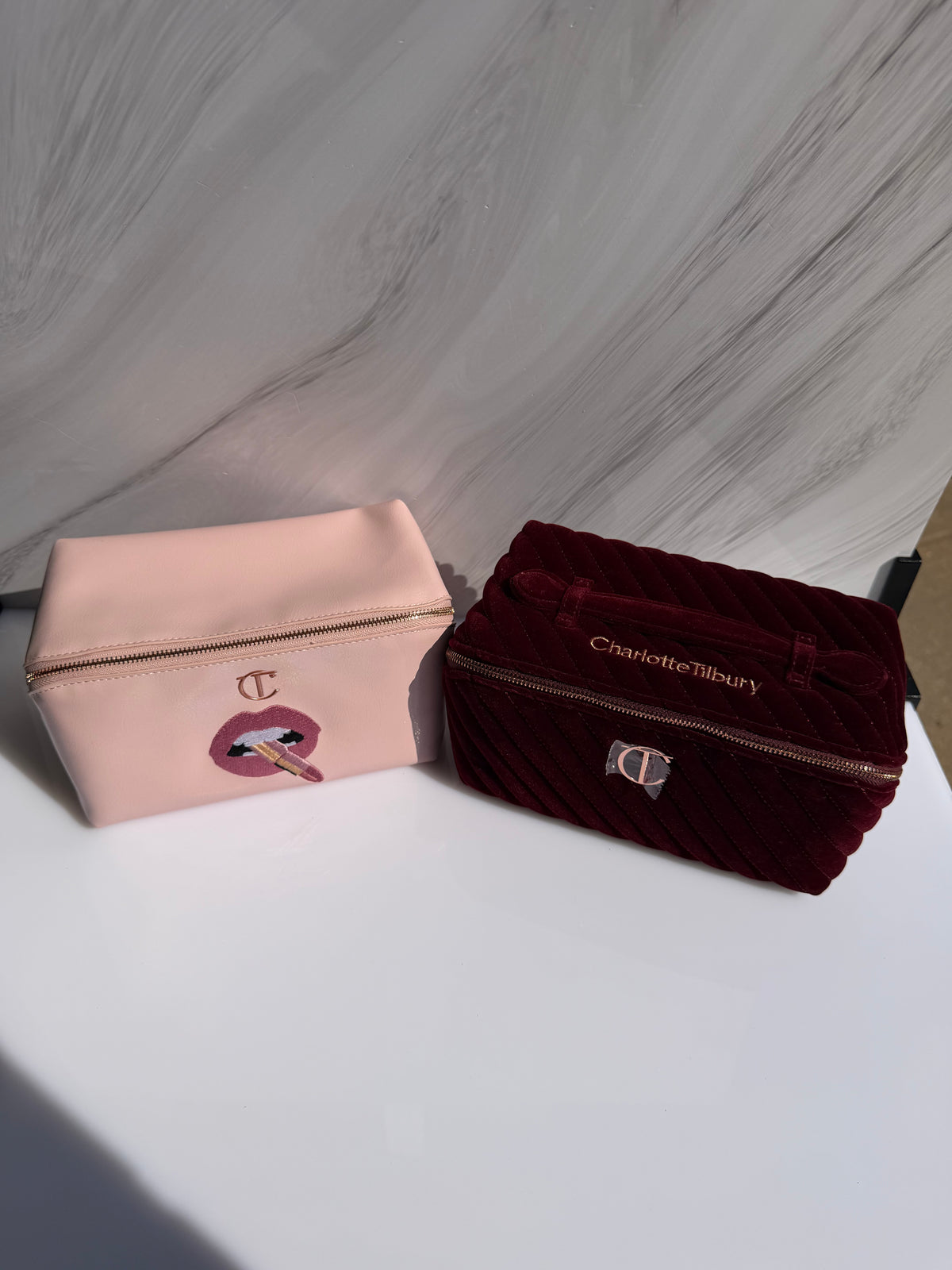 MAKEUP BAG OF DREAMS - Charlotte Tilbury Cosmetiquera