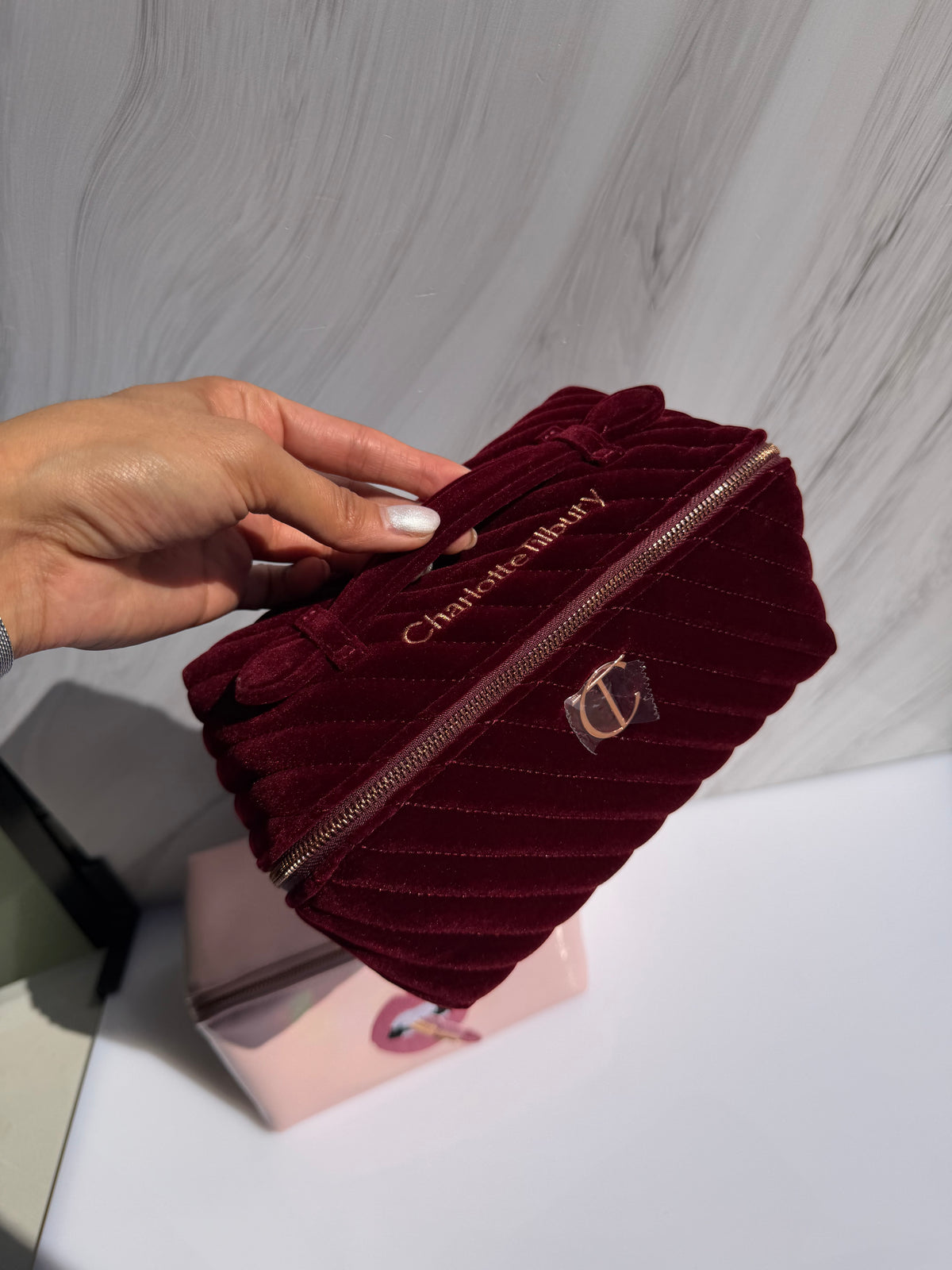 MAKEUP BAG OF DREAMS - Charlotte Tilbury Cosmetiquera