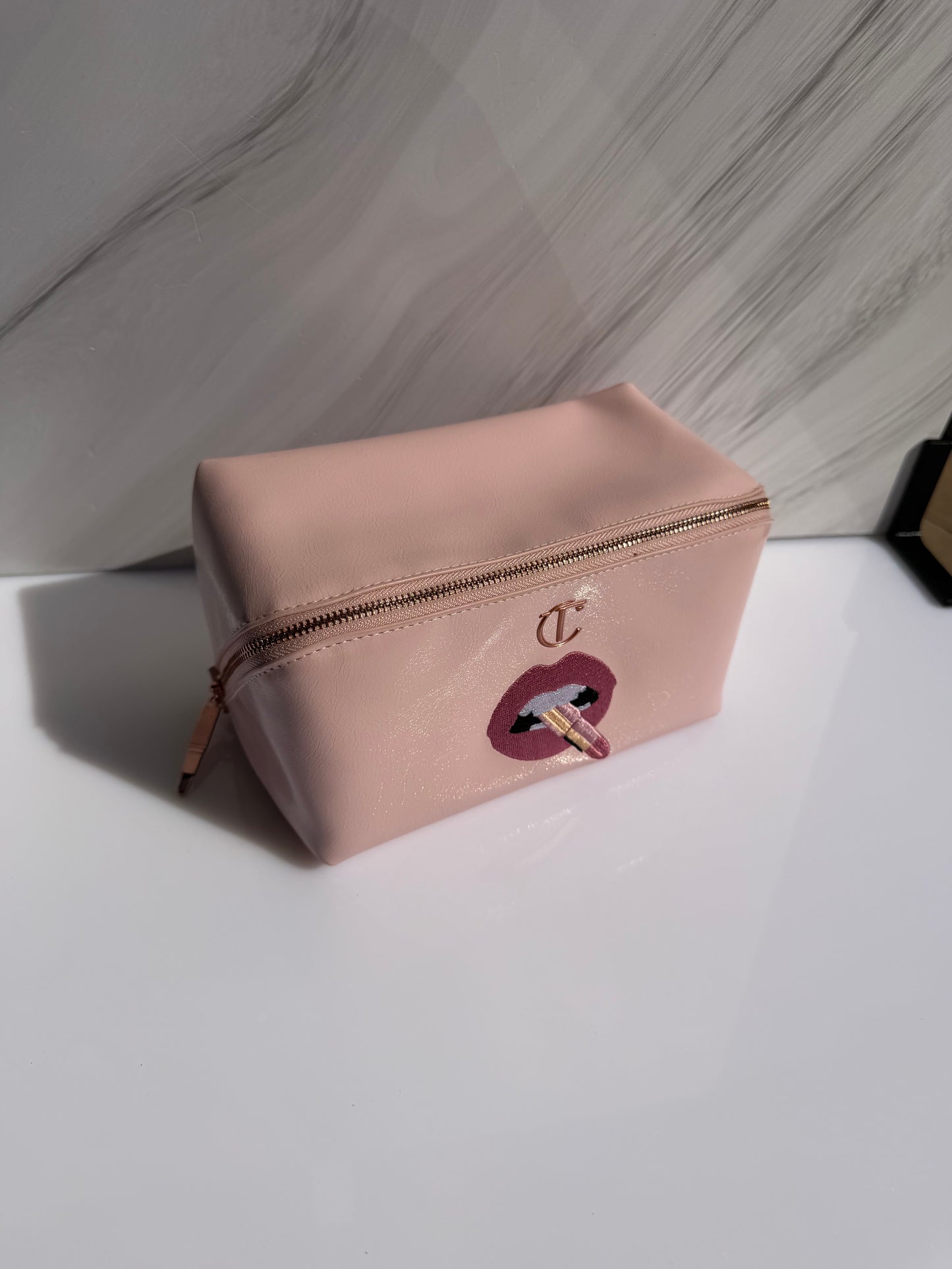 Cosmetiquera Charlotte Tilbury- Edición Limitada Makeup bag