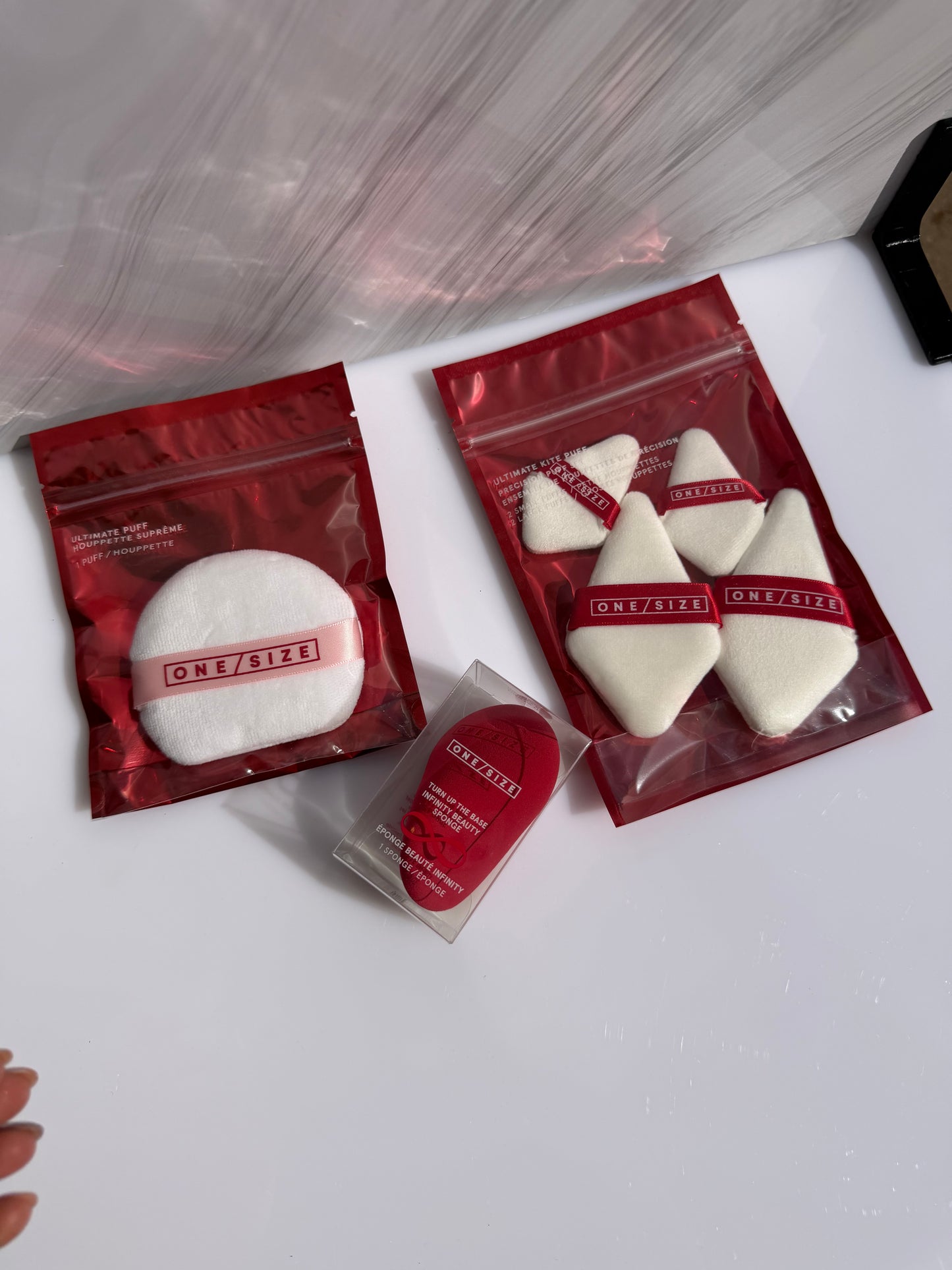 ONE/SIZE by Patrick Starrr Turn Up The Base Infinity Beauty Sponge