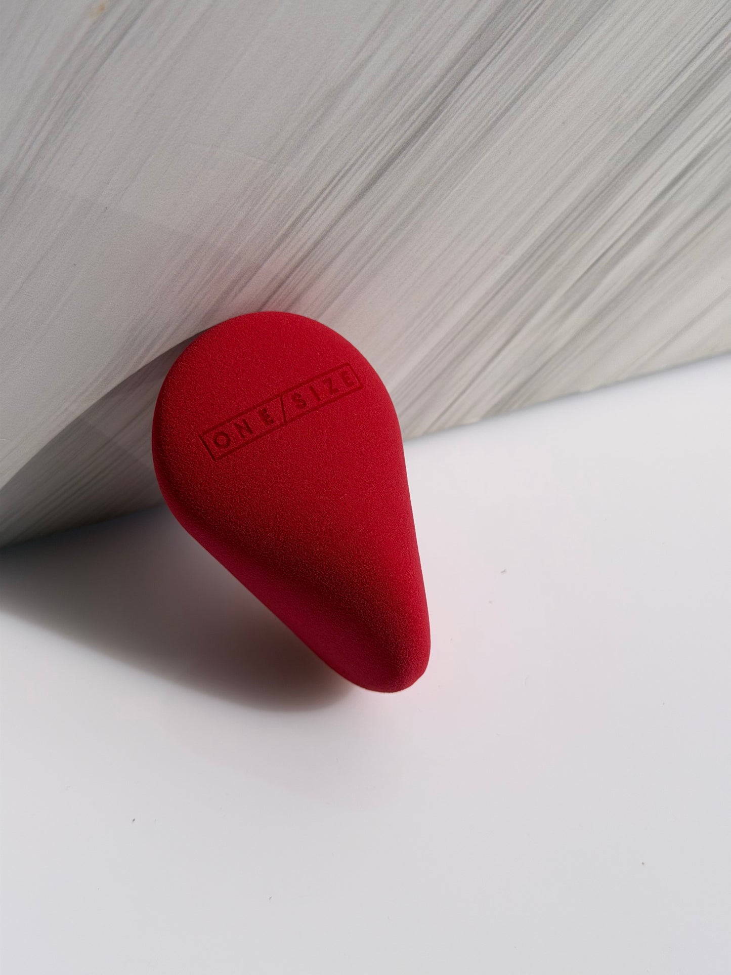 ONE/SIZE by Patrick Starrr Turn Up The Base Infinity Beauty Sponge