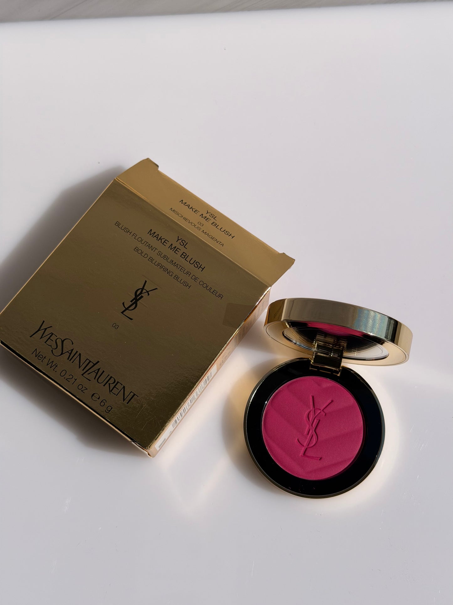 Make me Blush 24H Biuldable Blurring Powder Blush YSL- 03 MISCHIEVOUS MAGETA
