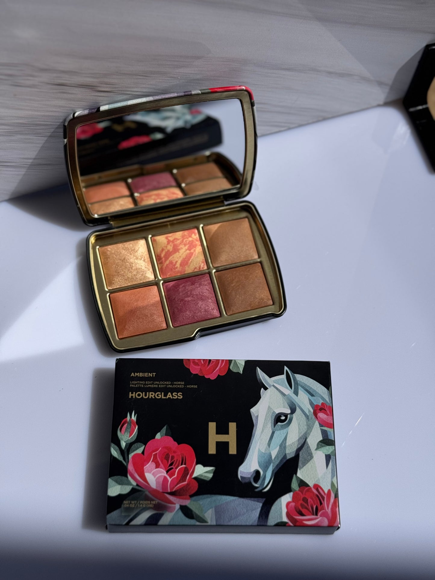 CUSTOM PALETTE -AMBIENT LIGHTING EDIT UNLOCKED - Empaque HORSE y tonos FOX Hourglass