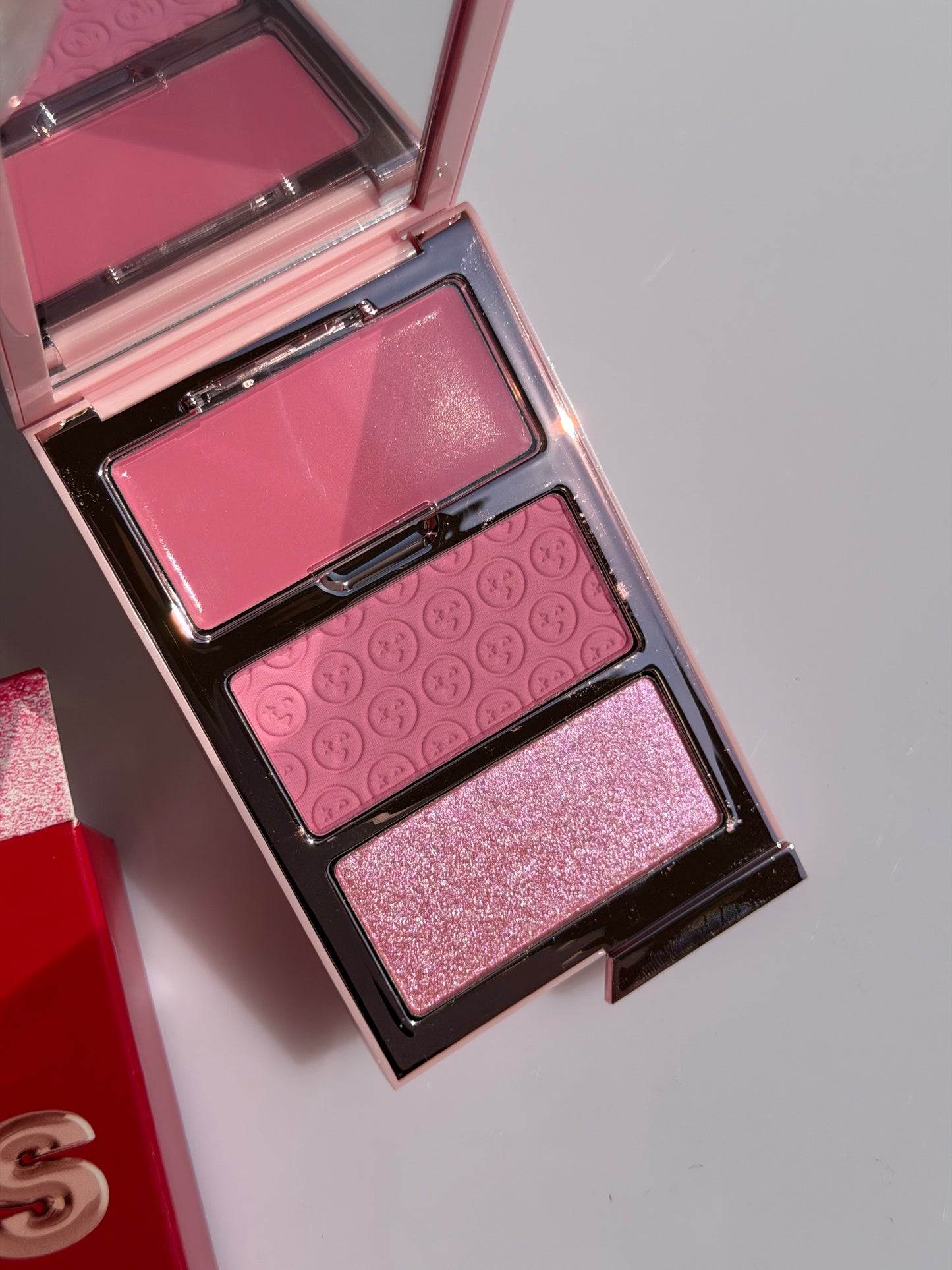 ONE/SIZE by Patrick Starrr Cheek Clapper 3D Blush Trio Palette- ATTENTION SEEKER