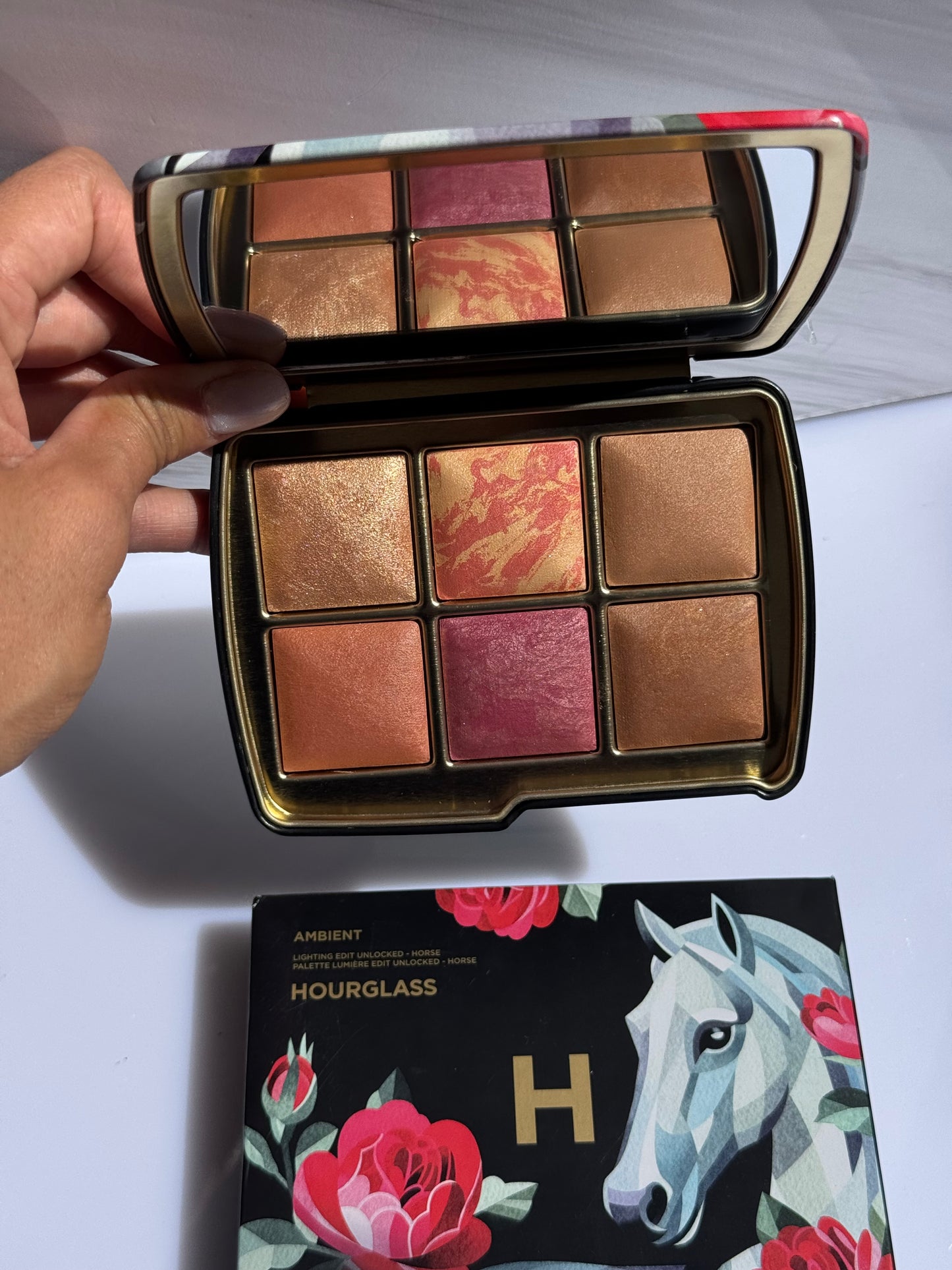 CUSTOM PALETTE -AMBIENT LIGHTING EDIT UNLOCKED - Empaque HORSE y tonos FOX Hourglass