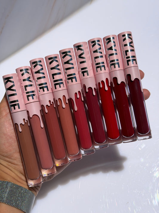 Matte Lip Kit Kylie Cosmetics