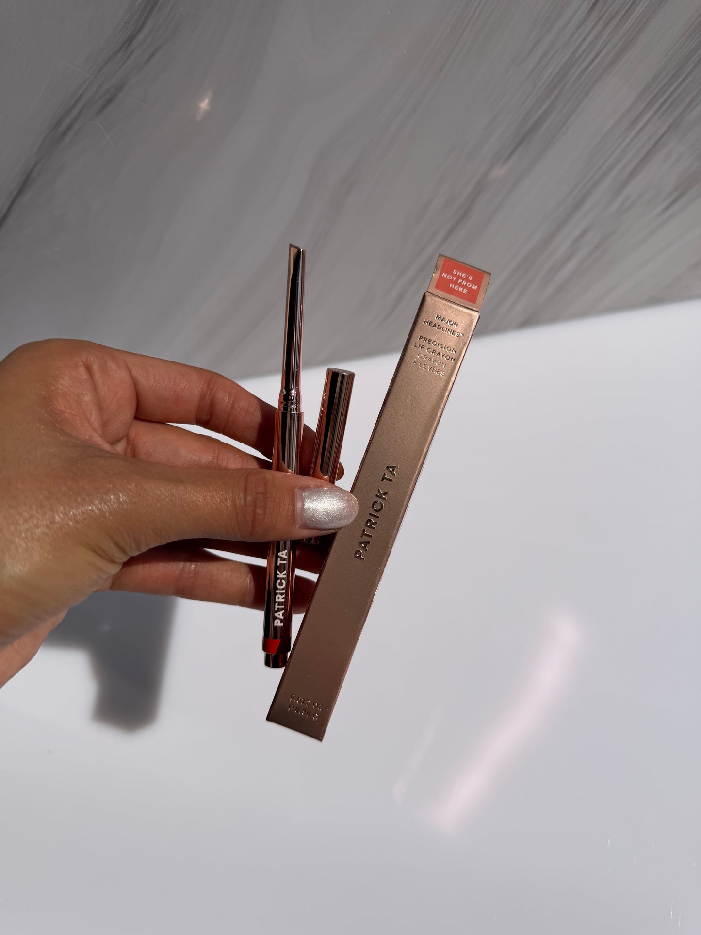 PATRICK TA Major Headlines Precision Lip Crayon Tono- She’s Not From Here