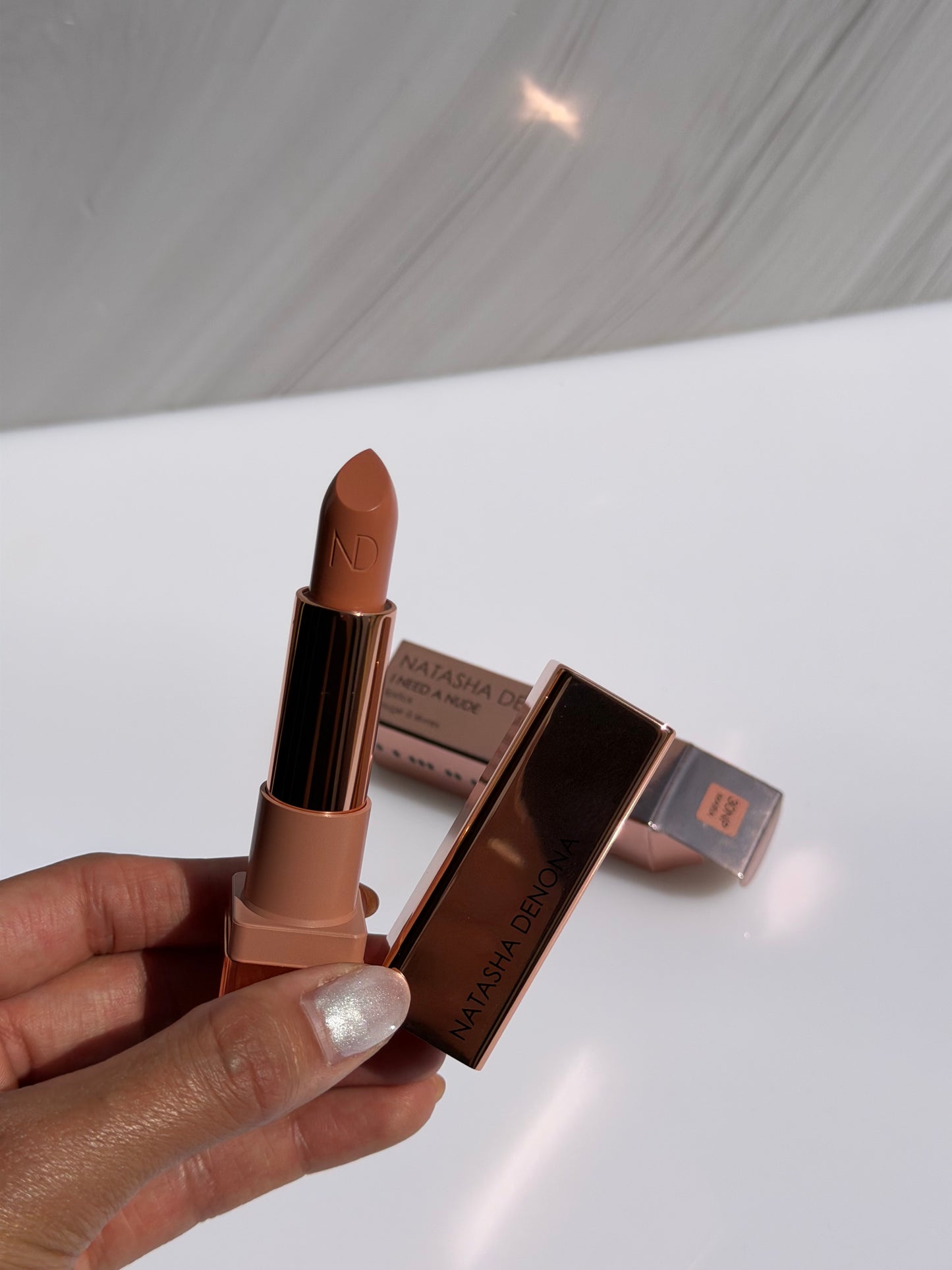 I NEED A NUDE LIPSTICK- Natasha Denona- 30NP MARIA