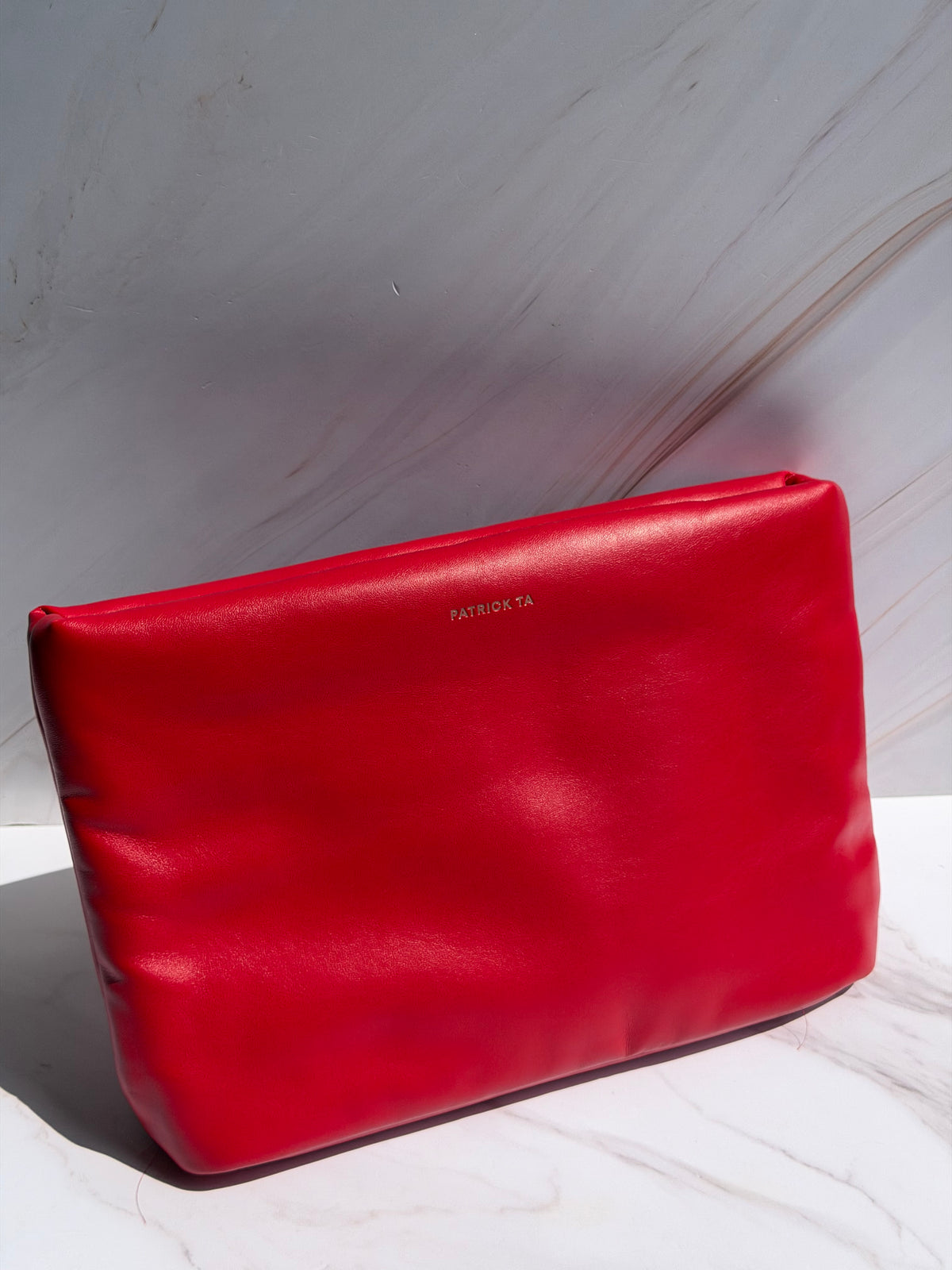 Puffer Clutch Rojo Patrick Ta