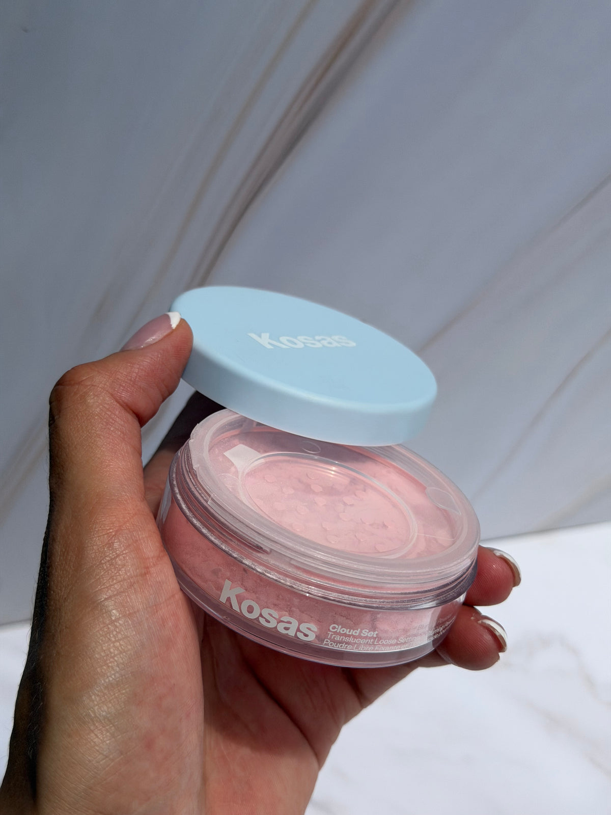 Kosas-Mini Cloud Set Loose Powder-Translucent Setting + Blurring Powder tono- candy