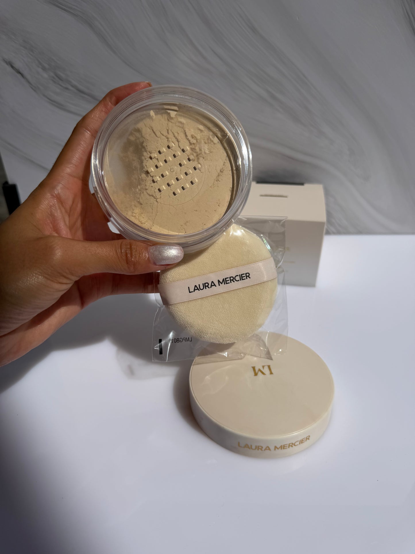 Laura Mercier Ultra-Blur Talc-Free Longwearing Translucent Loose Setting Powder JUMBO - TRANSLUCENT