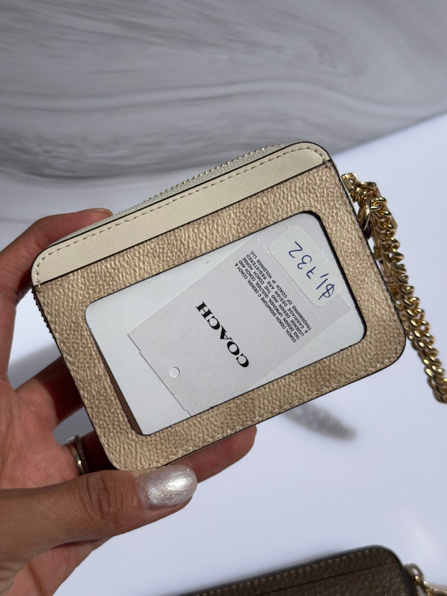 Zip Card Case Coach In Signature Canvas Beige con Blanco