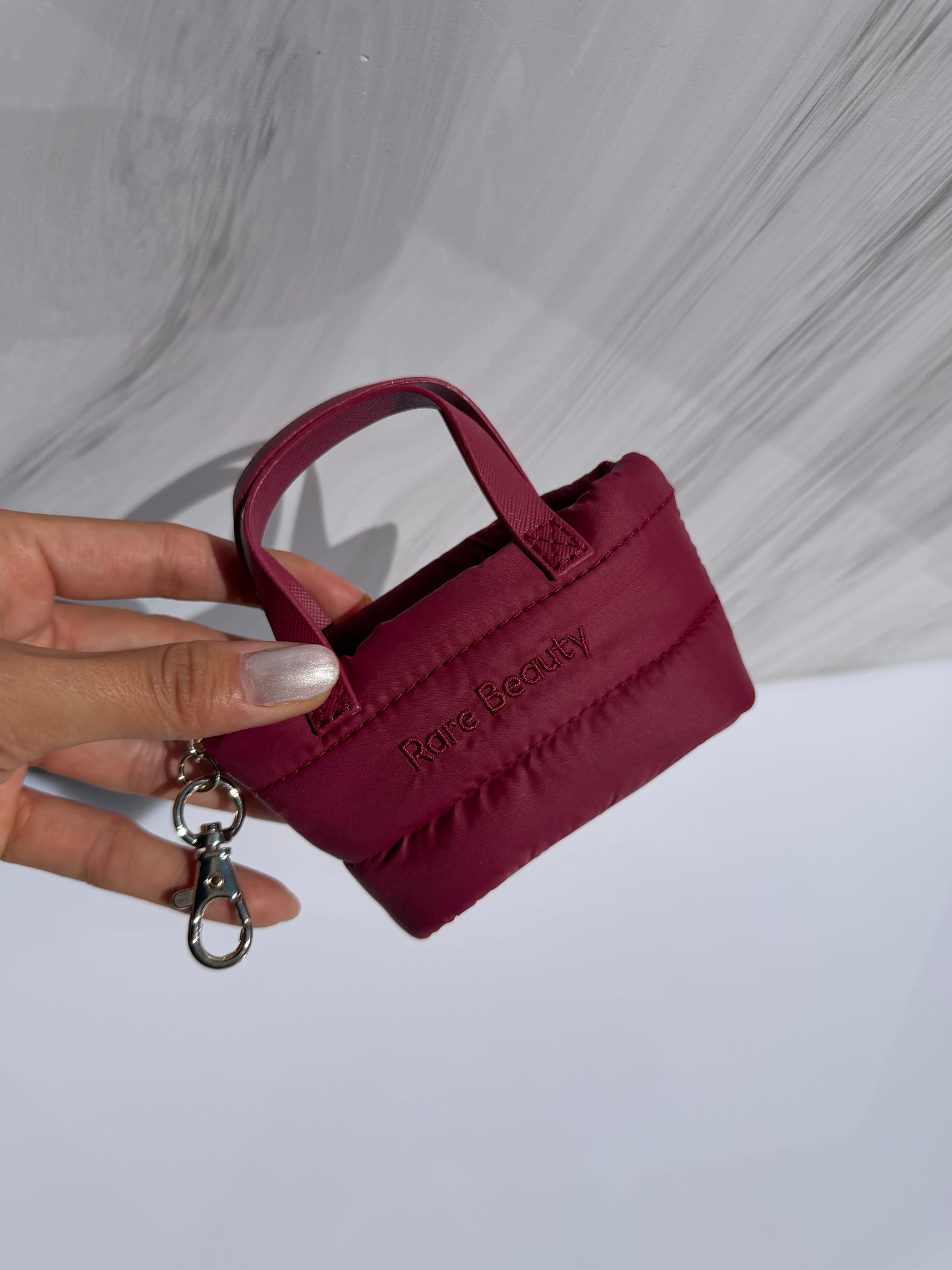 Mini Puffy Bag Rare Beauty MERLOT