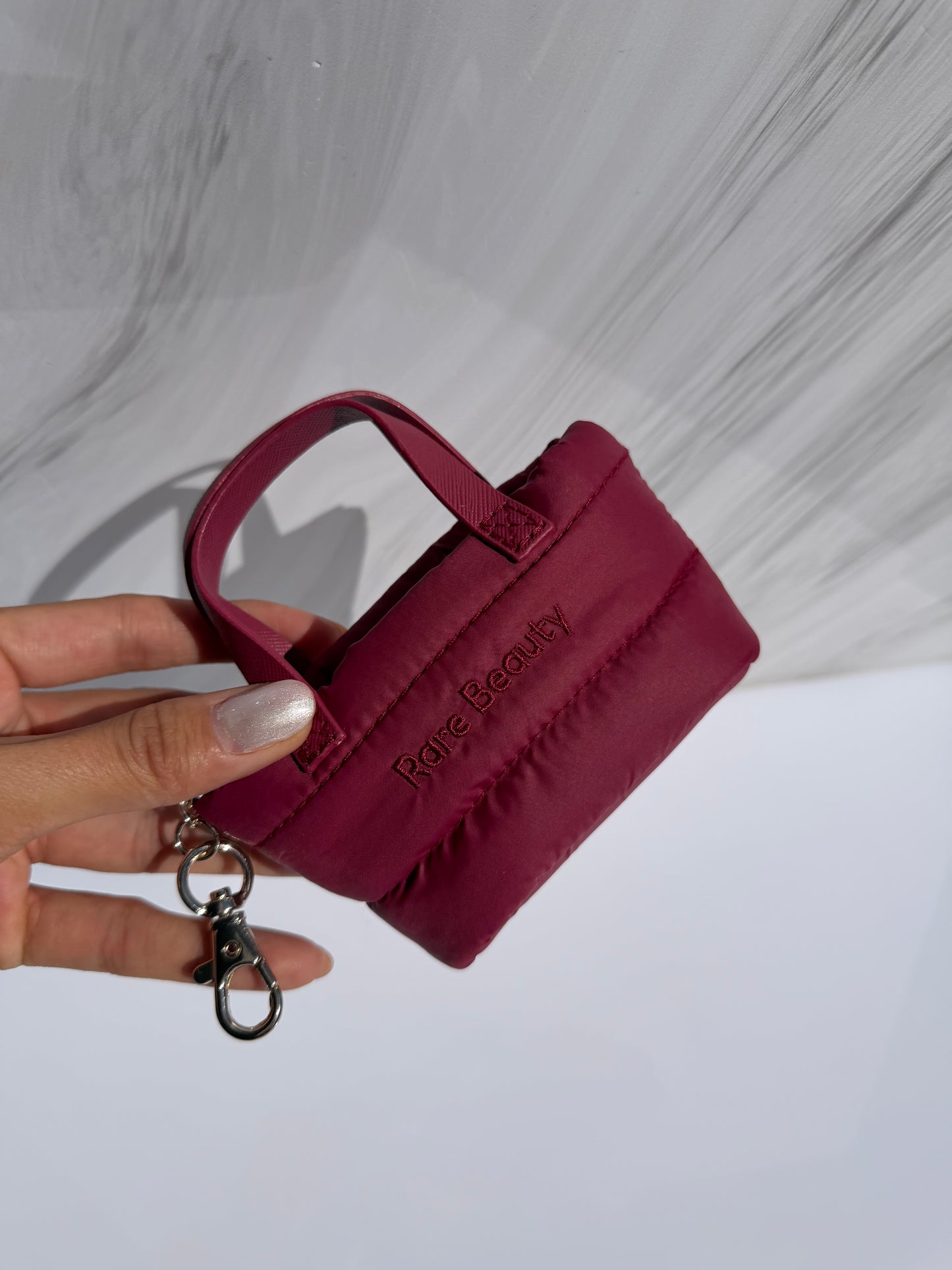 Mini Puffy Bag Rare Beauty MERLOT