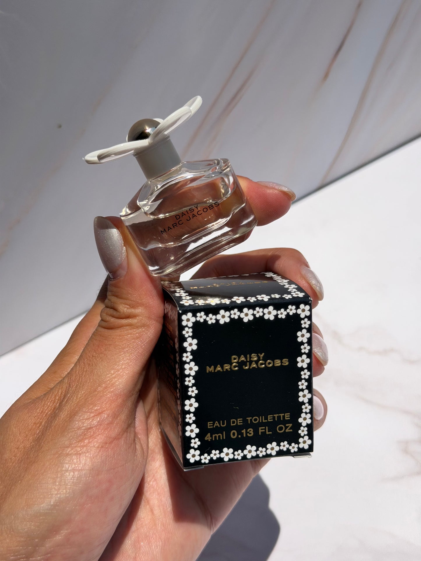 Marc Jacobs- Mini Daisy Love Eau de Toilette 4ml