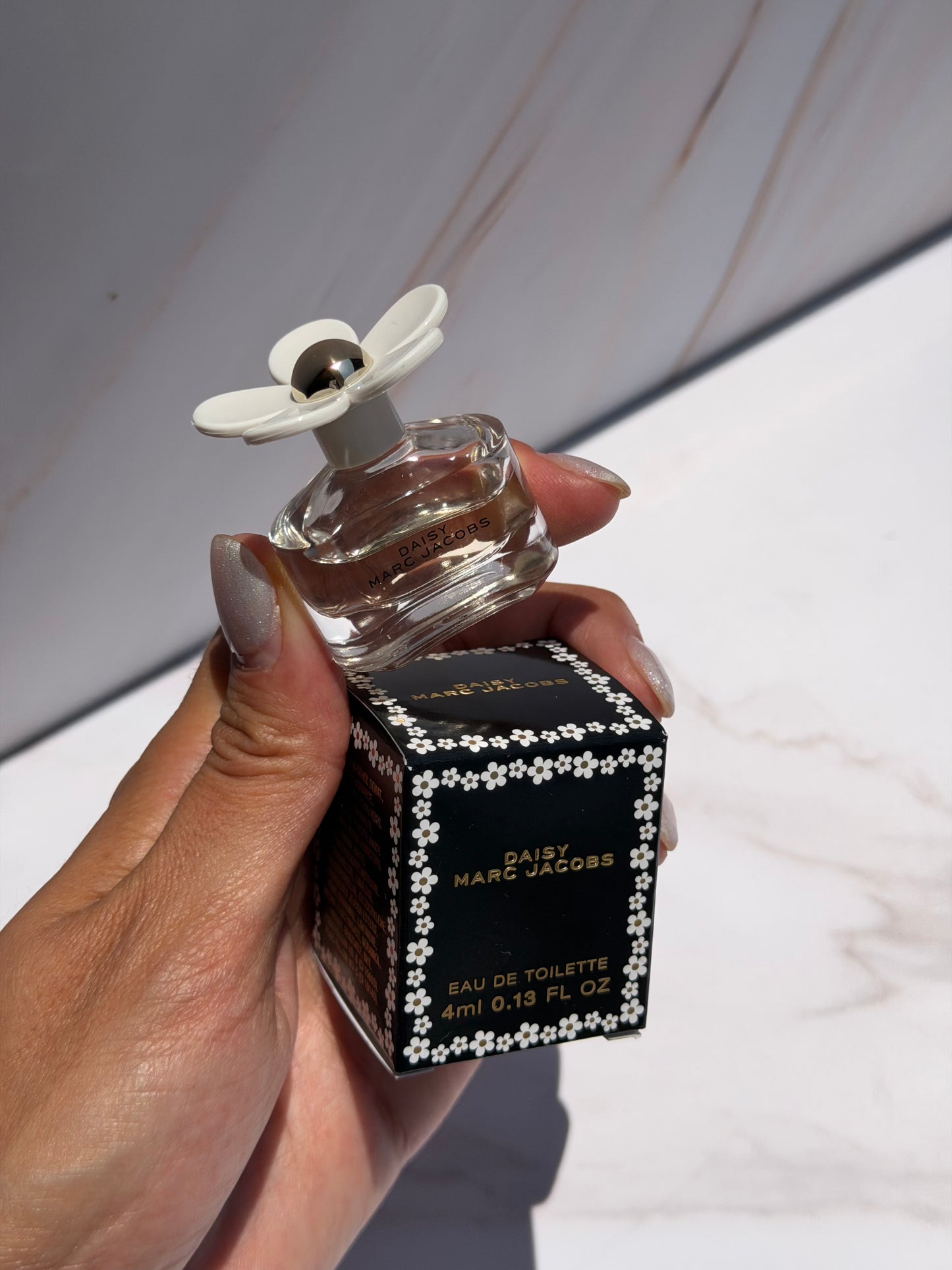 Marc Jacobs- Mini Daisy Love Eau de Toilette 4ml