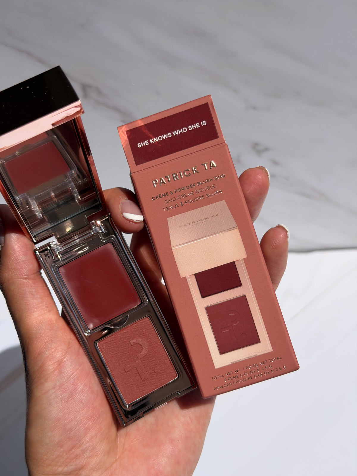PATRICK TA - Mini Major Headlines Double-Take Crème & Powder Blush Duo tono- she Knows Who She Is