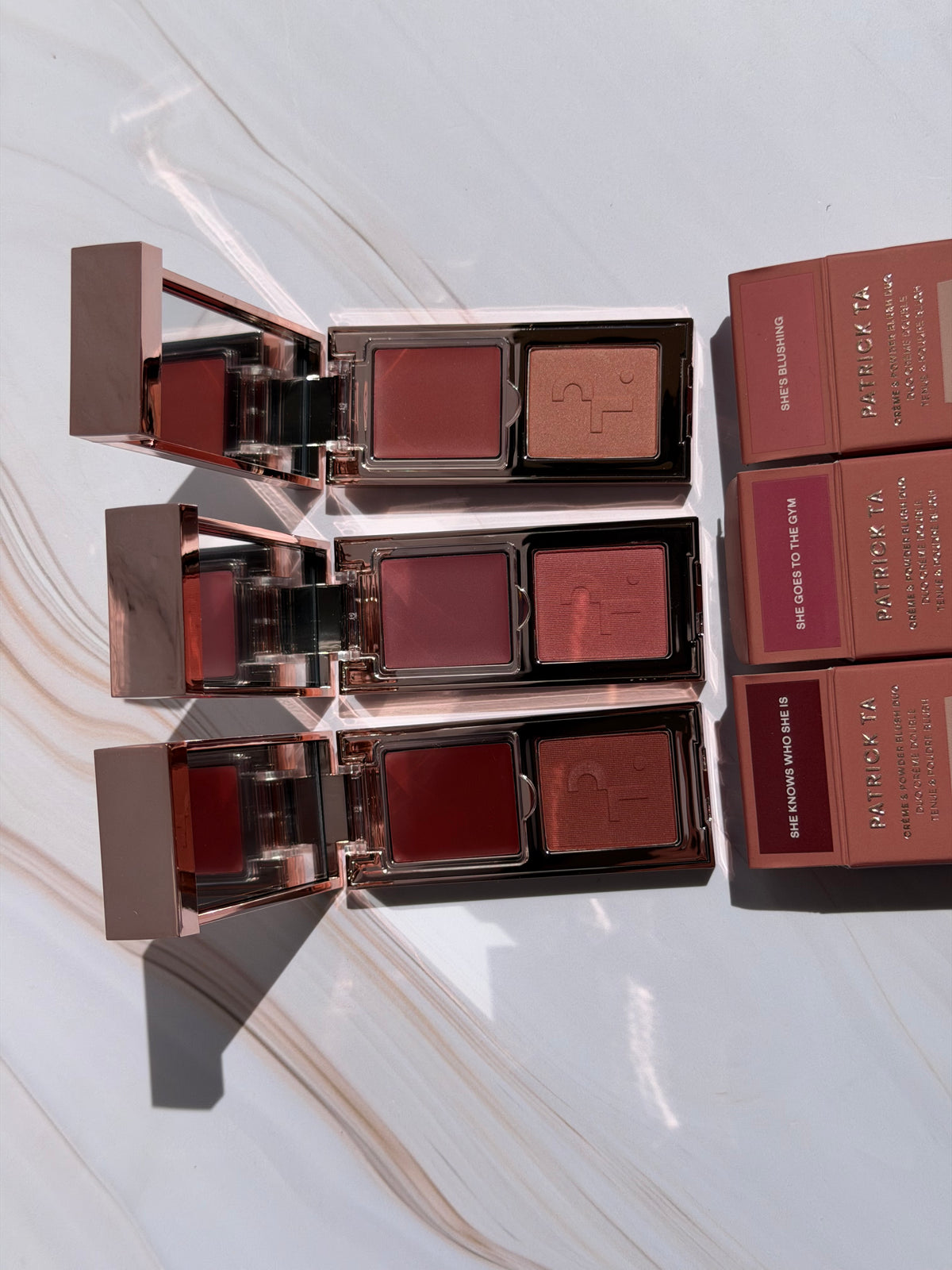 PATRICK TA - Mini Major Headlines Double-Take Crème & Powder Blush Duo tono- she Knows Who She Is