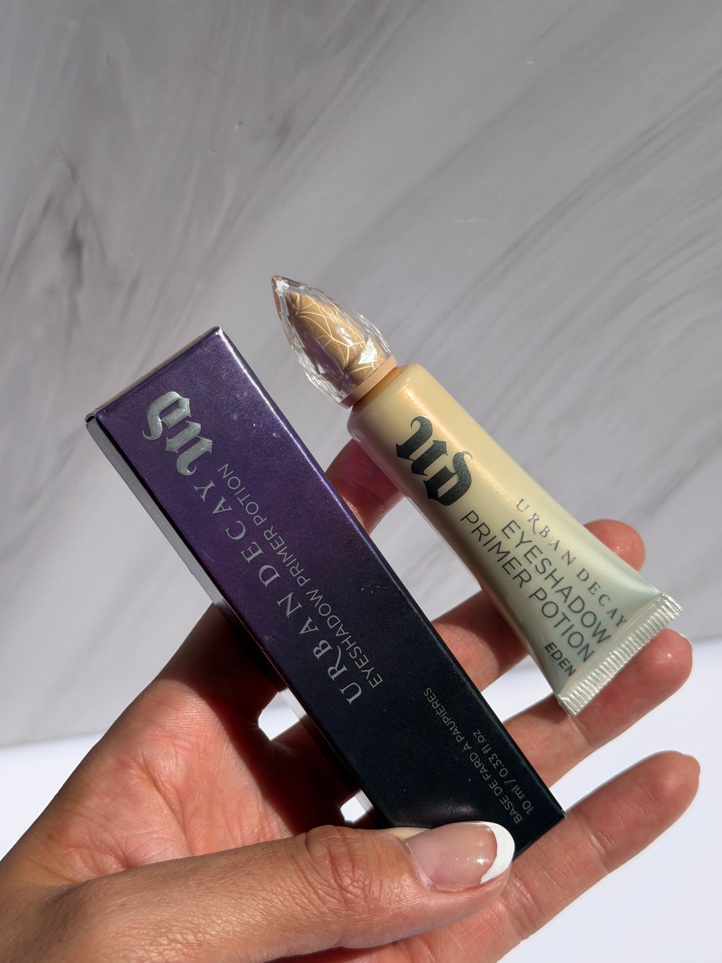 Urban Decay Eyeshadow Primer Potion- EDEN
