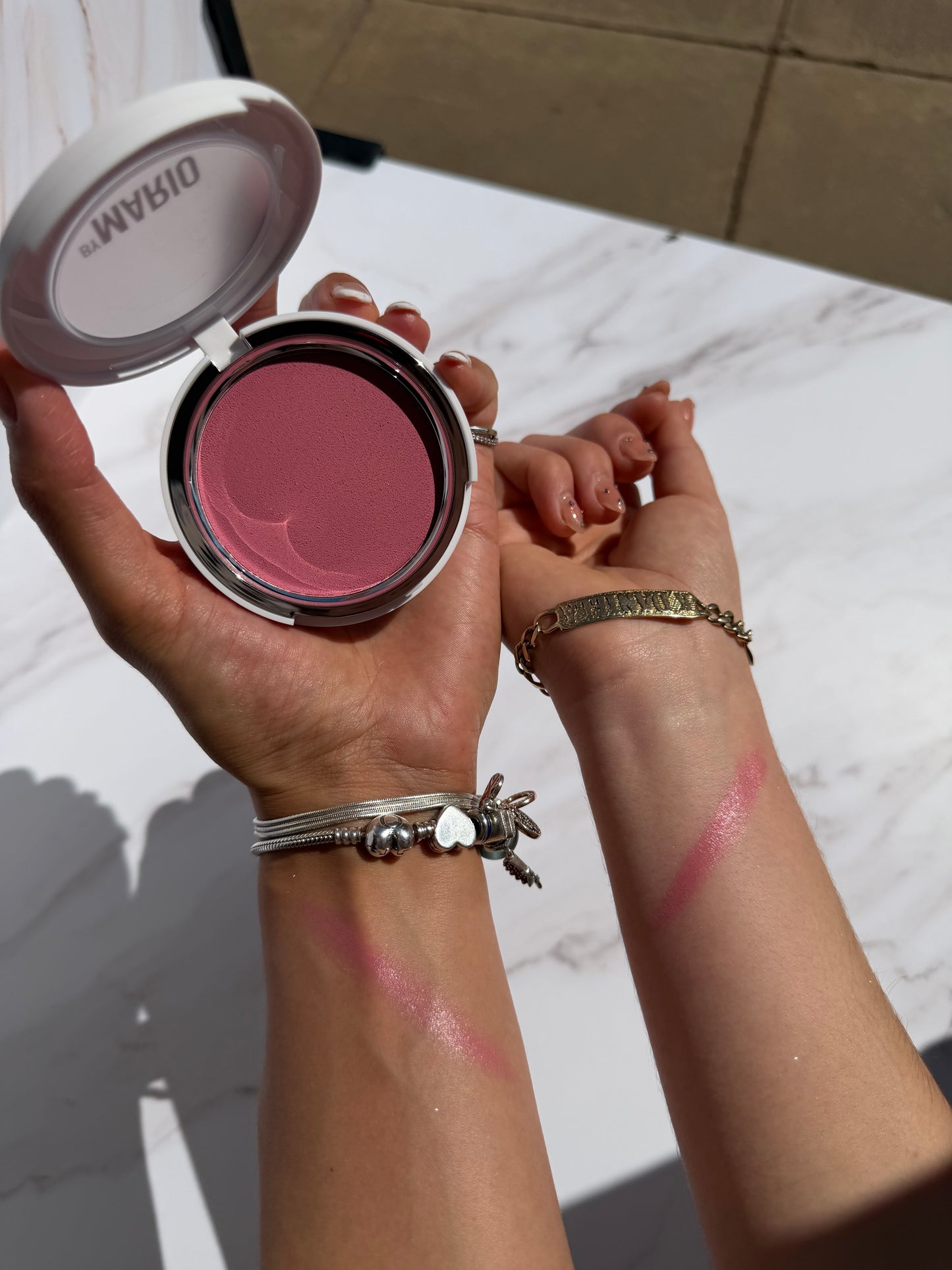 MAKEUP BY MARIO Soft Pop Plumping Cream Blush Veil- Tono Perfect Pink (sin caja)
