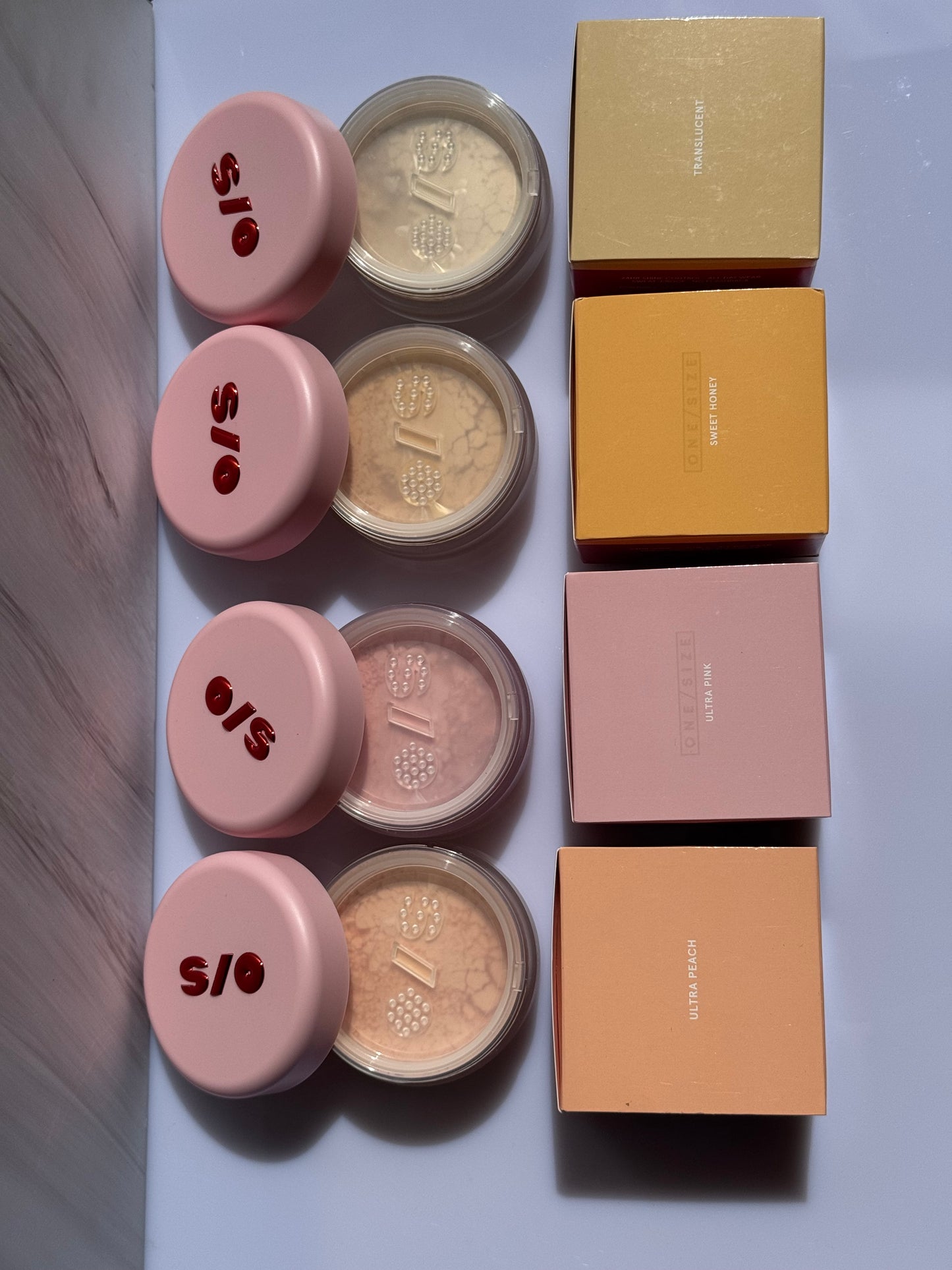 Ultimate Blurring Setting Powder- TRANSLUCENT ONE/SIZE