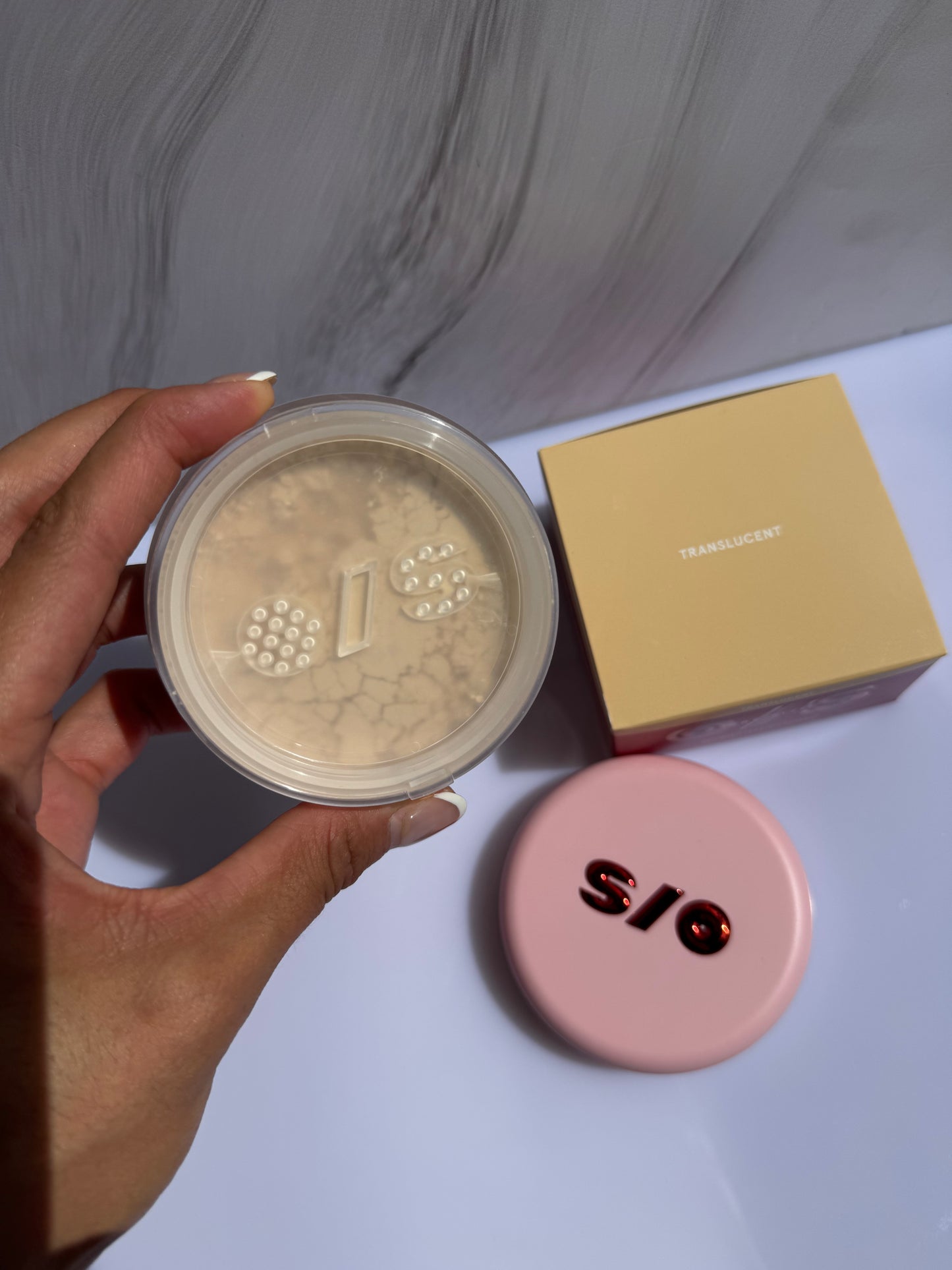 Ultimate Blurring Setting Powder- TRANSLUCENT ONE/SIZE