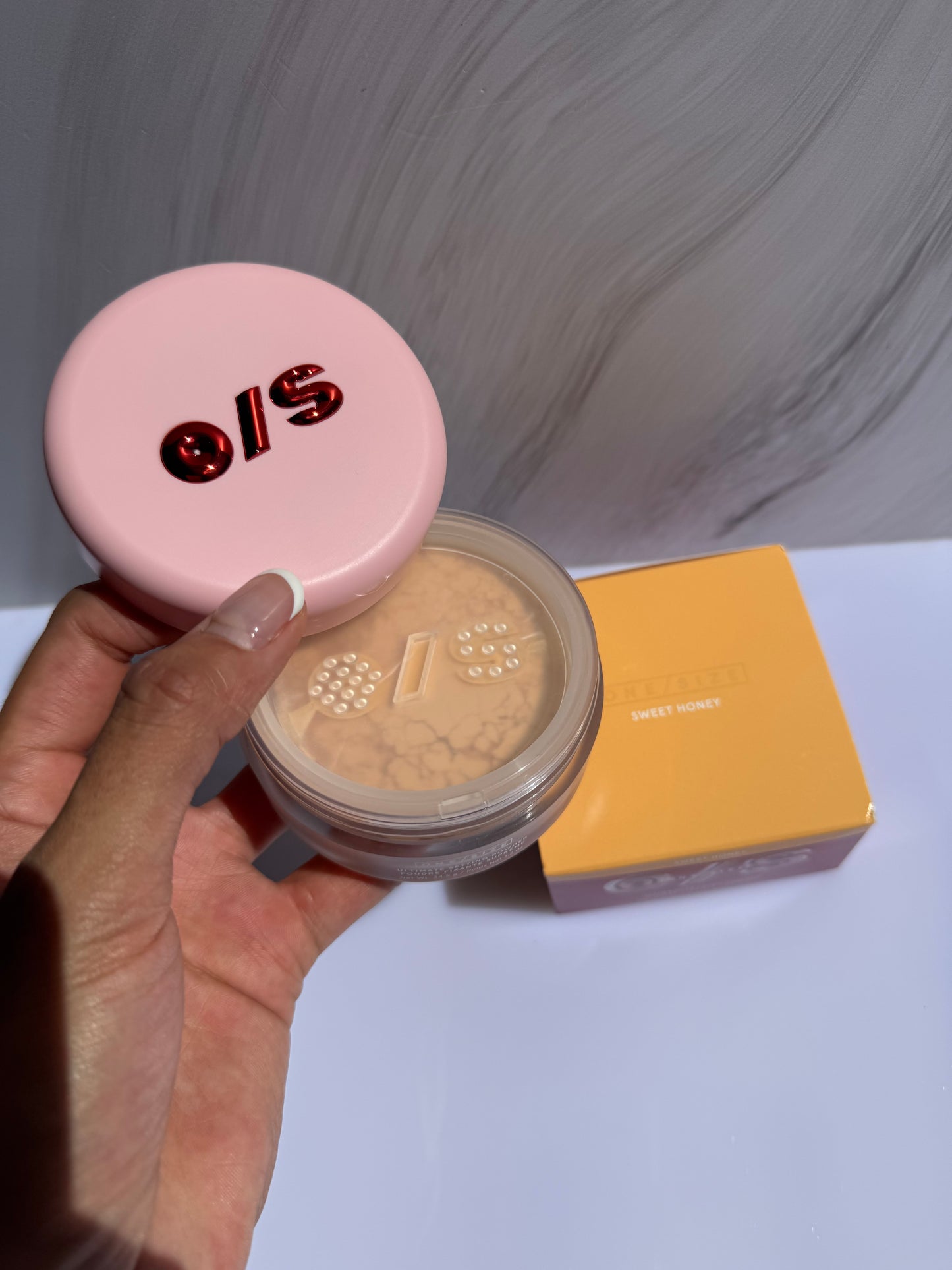 Polvo One Size Tono- SWEET HONEY