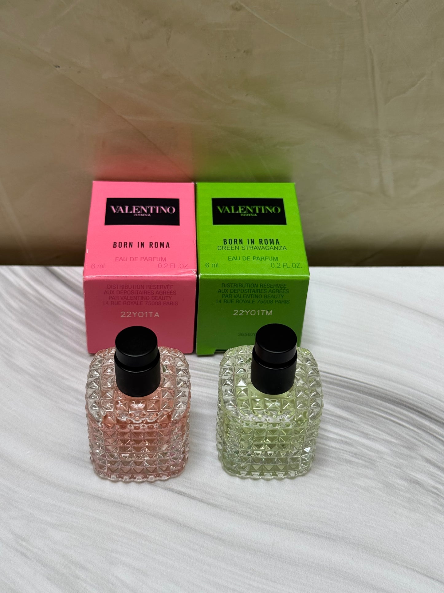 MINI Valentino Donna Born in Roma Green Stravaganza Eau de Parfum with Vanilla & Tea Accord 6ml