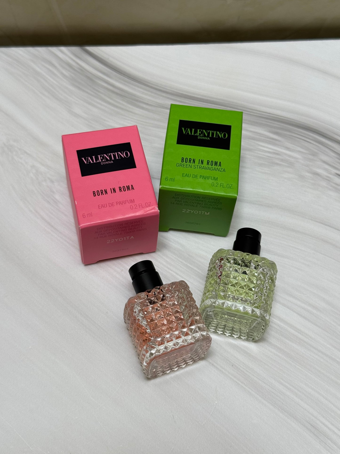 MINI Valentino Donna Born in Roma Green Stravaganza Eau de Parfum with Vanilla & Tea Accord 6ml