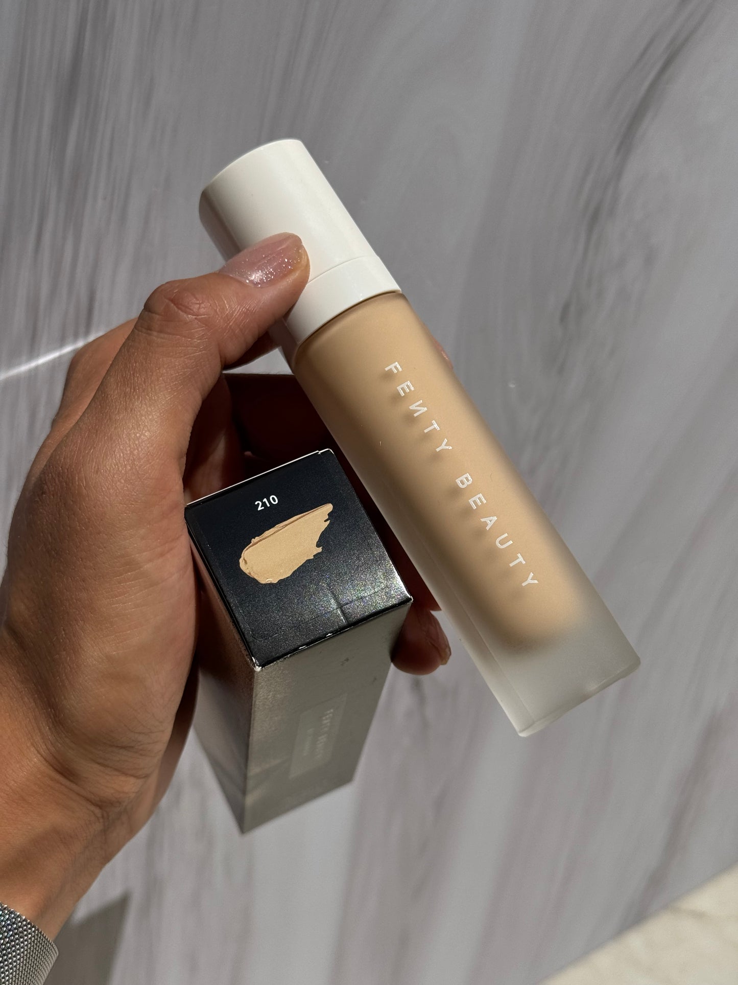 Fenty Beauty by Rihanna Pro Filt’r Soft Matte Longwear Liquid Foundation