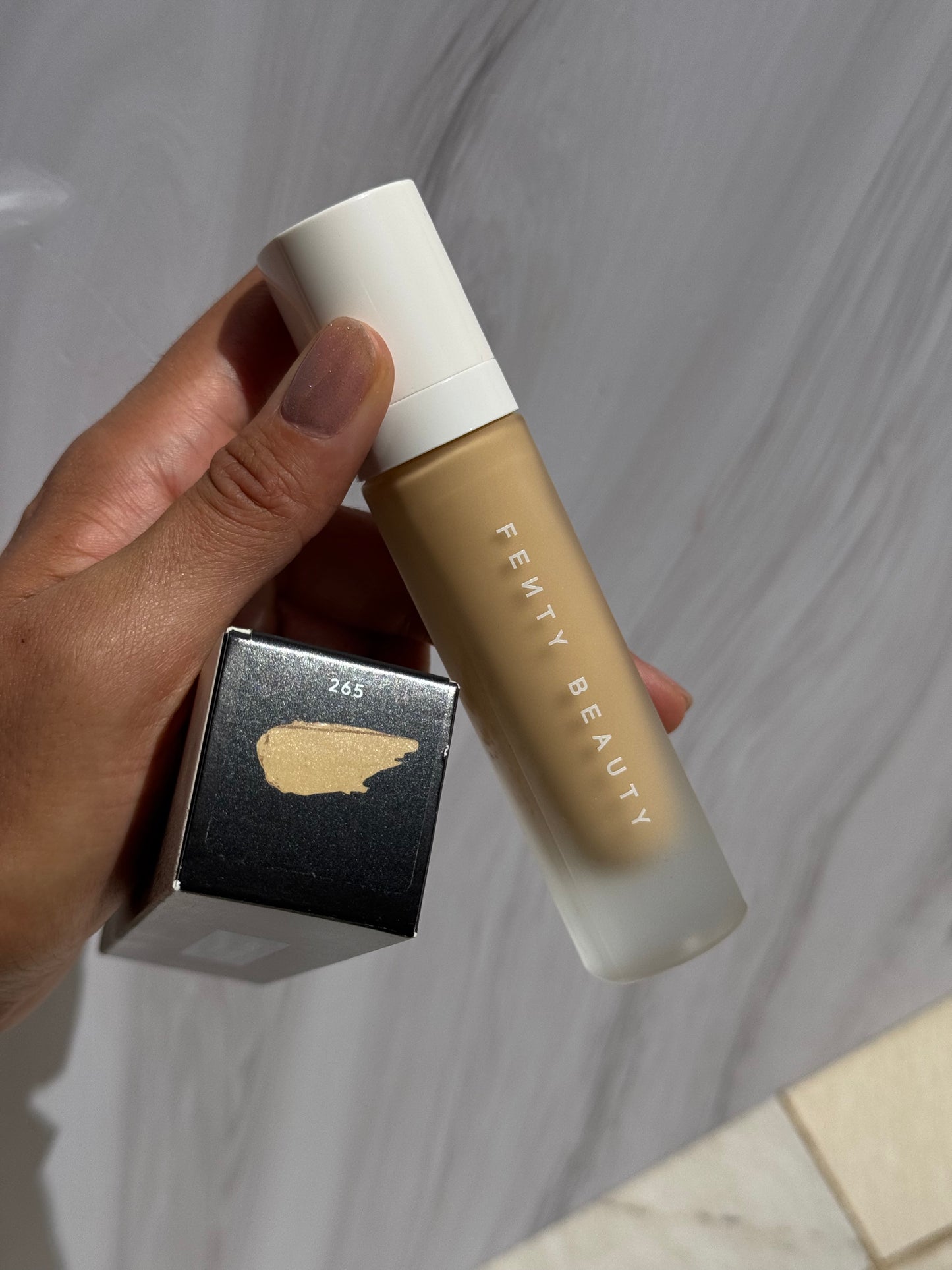 Fenty Beauty by Rihanna Pro Filt’r Soft Matte Longwear Liquid Foundation