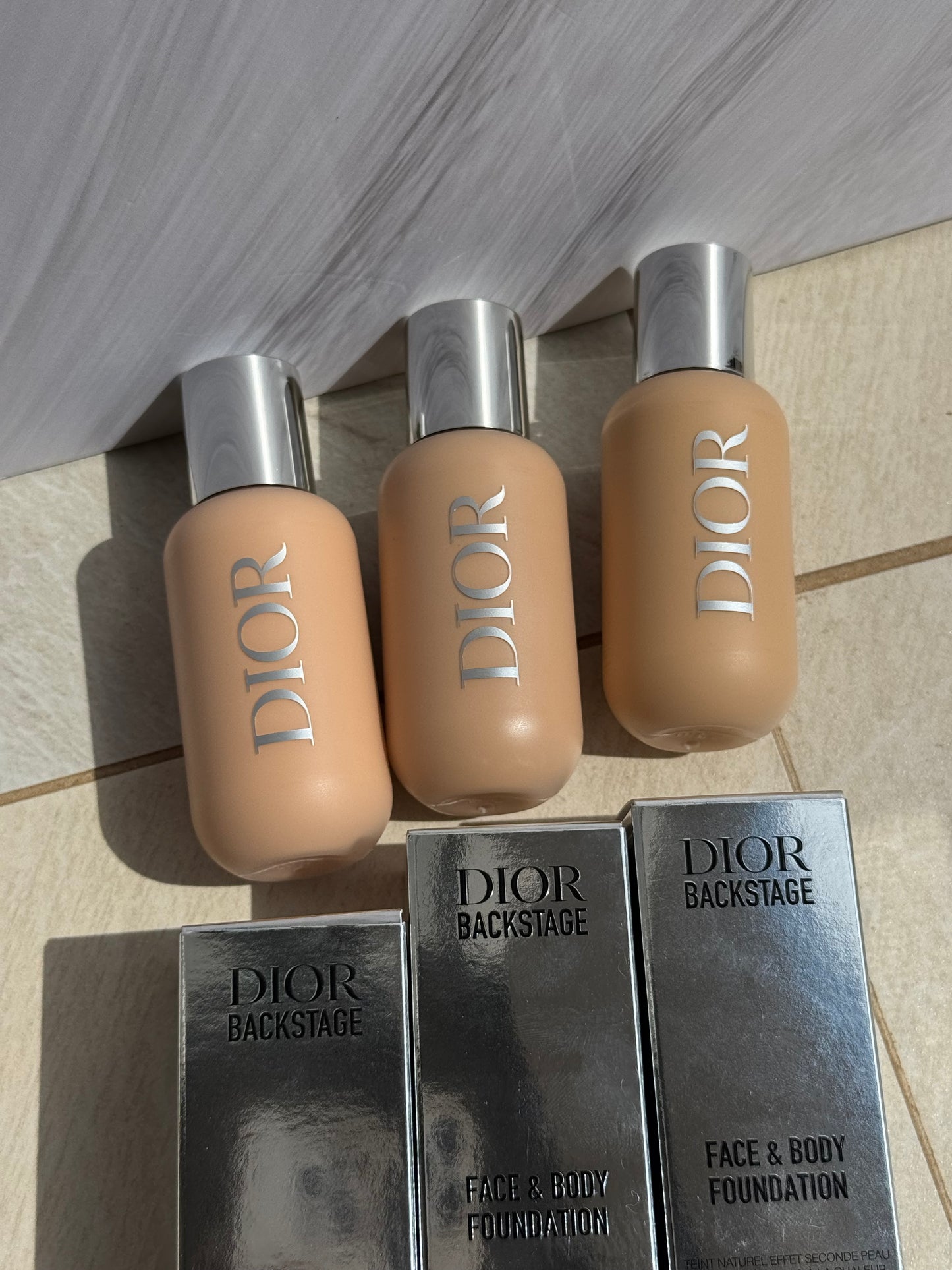 DIOR Backstage Face & Body Foundation TONO- 2N