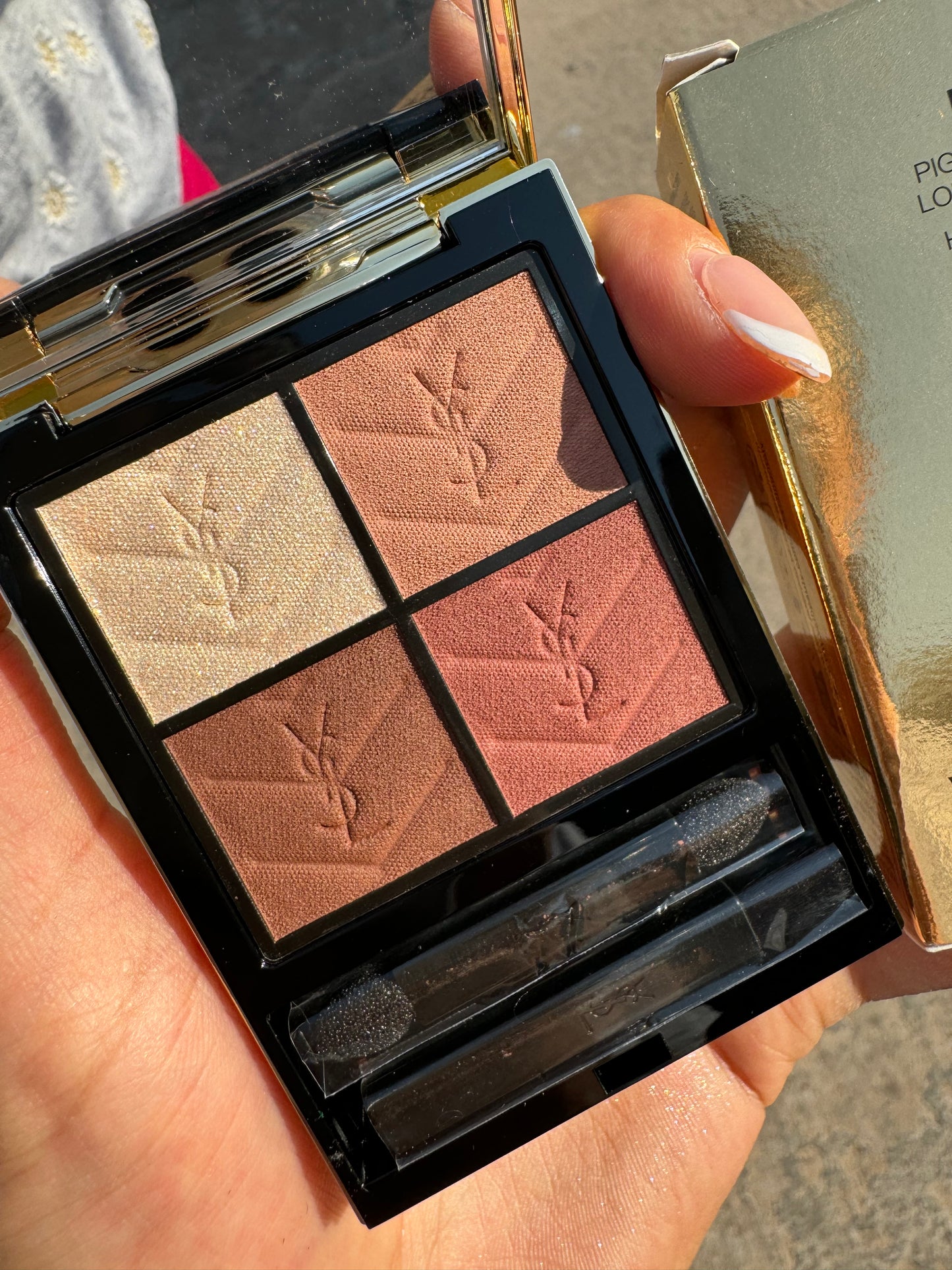 Couture Mini Clutch Eyeshadow Palette Yves Saint Laurent Color: 200 Gueliz Dream